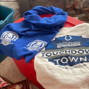 Brand new Colts Football scarf & colts towel